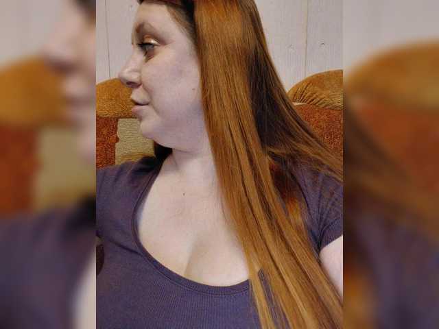 MilfaSguirt's BongaCams show and profile