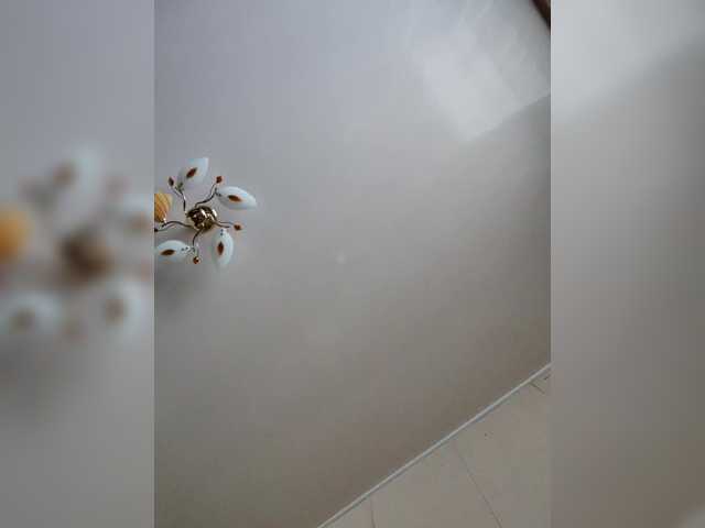 MilfaSguirt's BongaCams show and profile