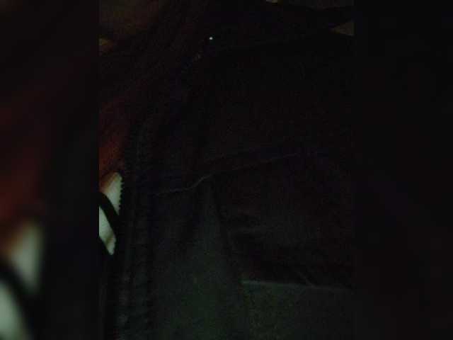 MilfaSguirt's BongaCams show and profile