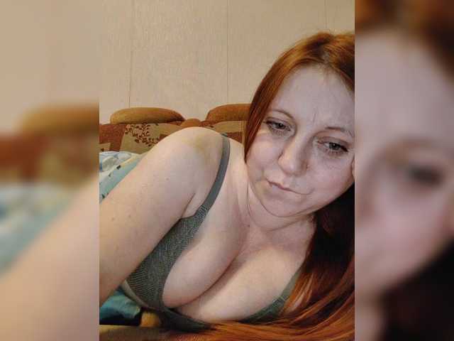 MilfaSguirt live cam