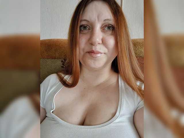 MilfaSguirt webcam