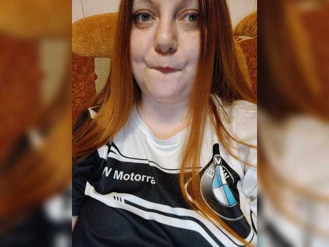 MilfaSguirt from BongaCams is Freechat