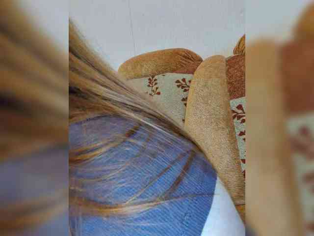 MilfaSguirt webcam