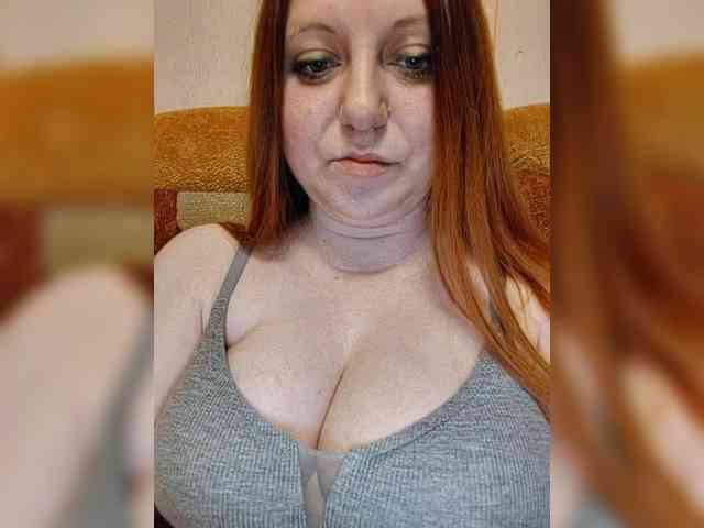 KhuremSultanswife webcam