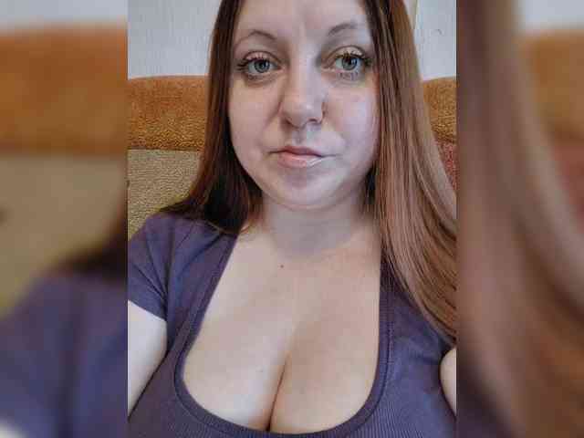 MilfaSguirt webcam
