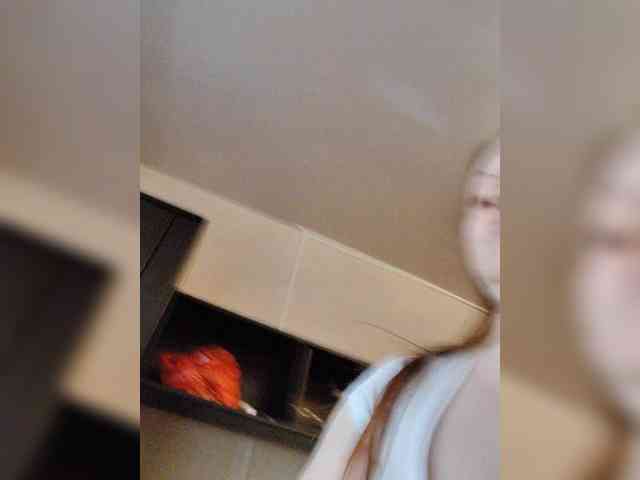 MilfaSguirt webcam