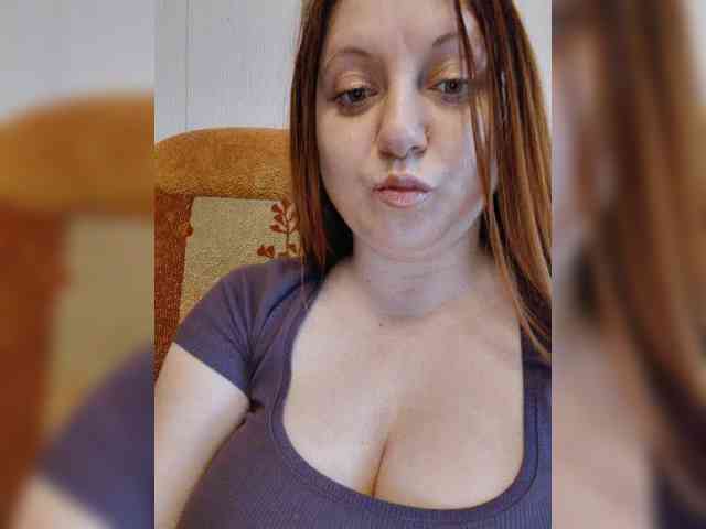 MilfaSguirt webcam