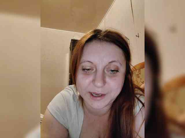MilfaSguirt webcam