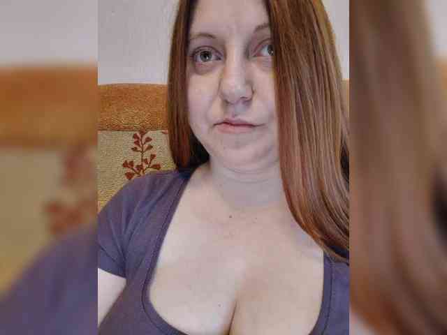 MilfaSguirt webcam