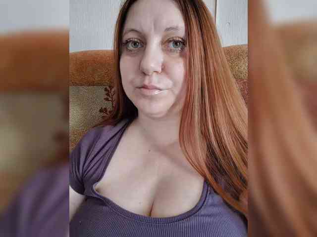 MilfaSguirt webcam