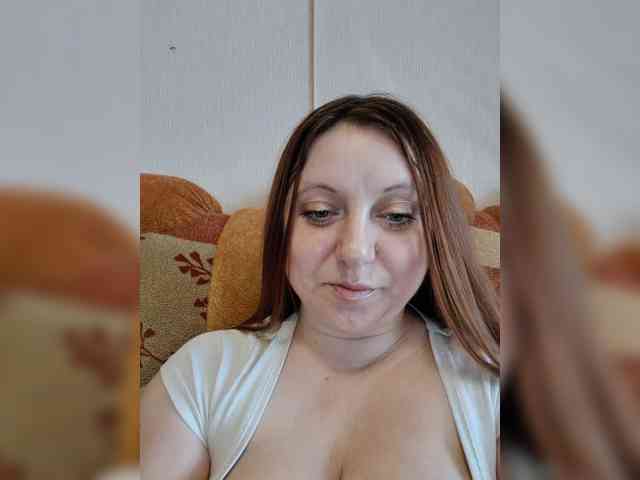 MilfaSguirt webcam