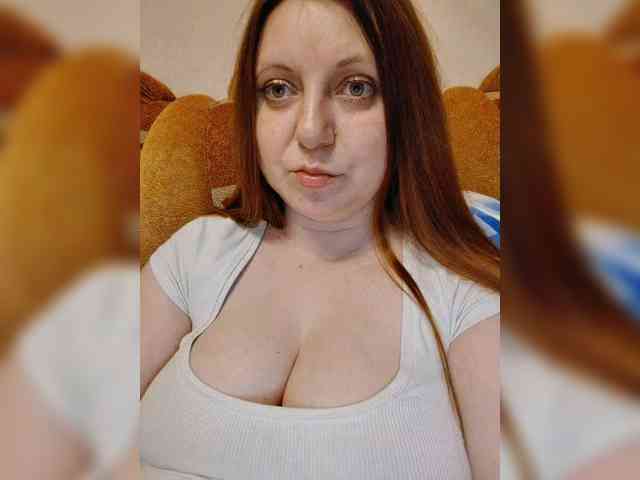 MilfaSguirt webcam