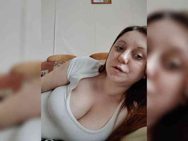 MilfaSguirt webcam