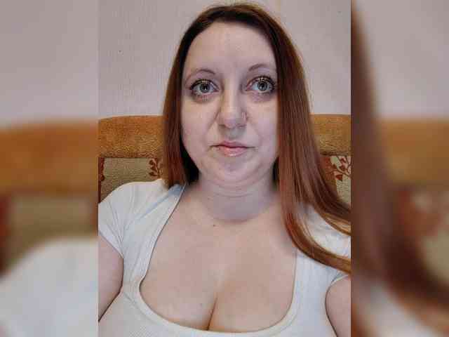 MilfaSguirt webcam