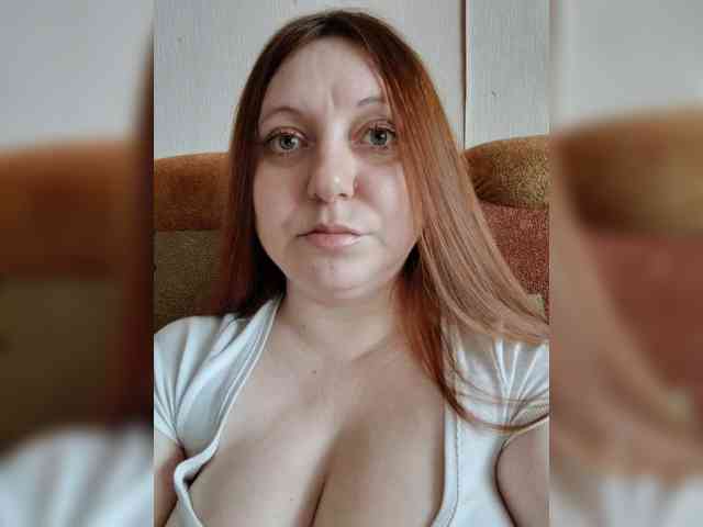MilfaSguirt webcam