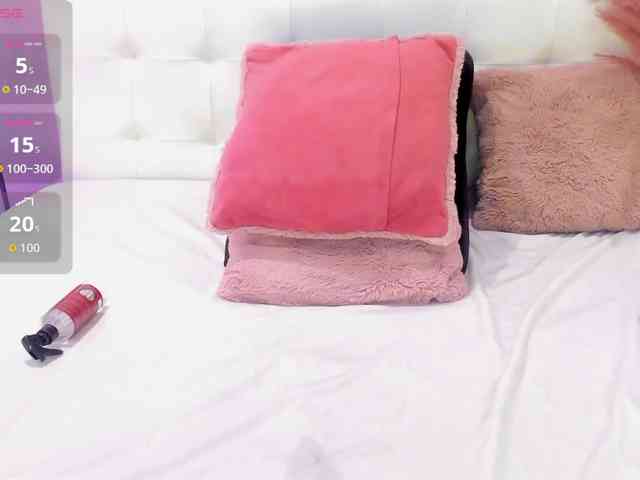 AlayshaJohnson AlayshaJohnson