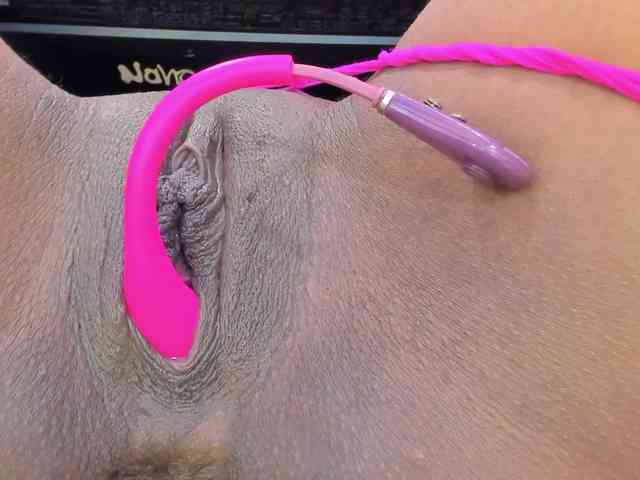 AlayshaJohnson AlayshaJohnson