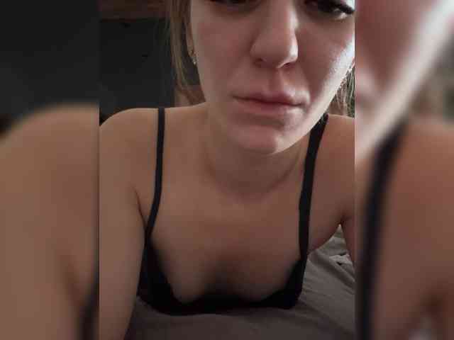 Alice9076510 webcam