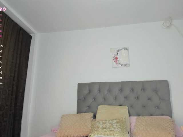 NicolSwift's BongaCams show and profile