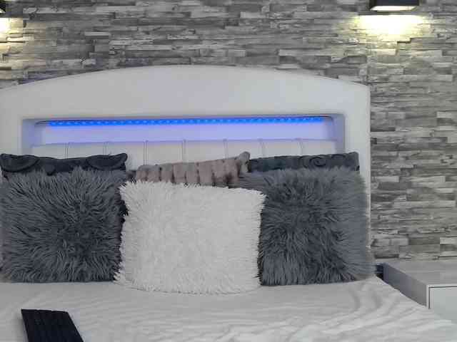misterydelyaa webcam