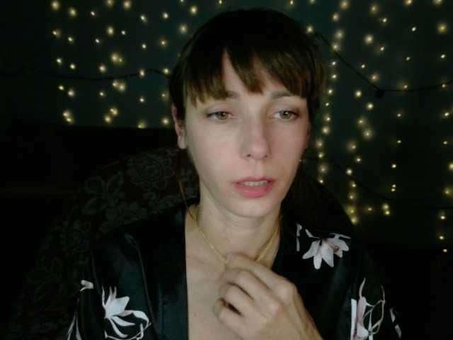 Lady-Caroline – webcam model profile photo
