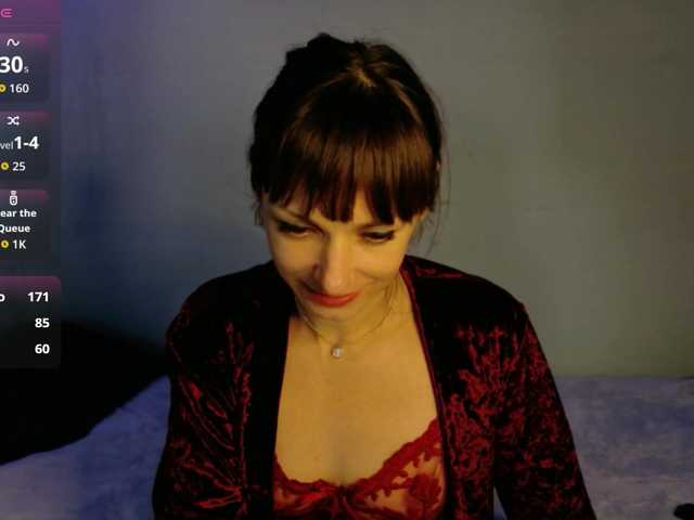 Lady-Caroline's BongaCams show and profile