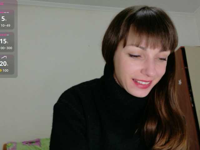 Lady-Caroline's BongaCams show and profile