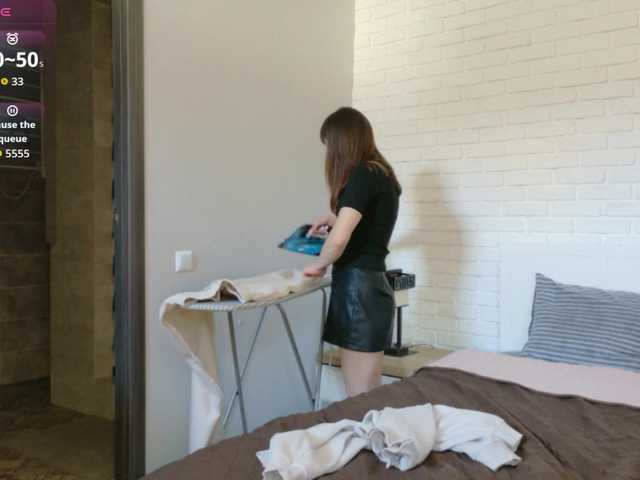 Lady-Caroline's BongaCams show and profile