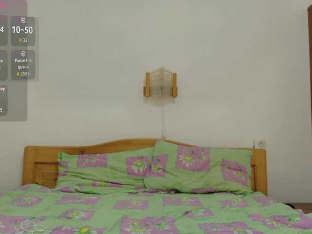 Lady-Caroline's BongaCams show and profile