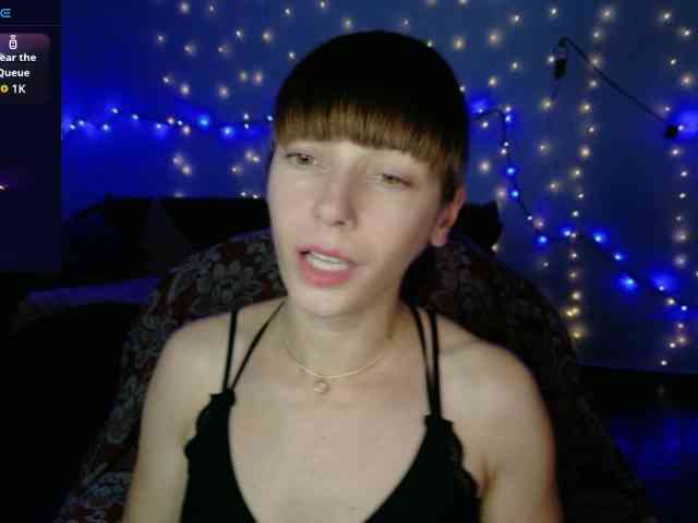 Lady-Caroline webcam