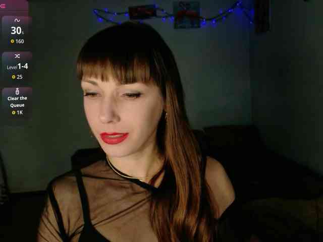 Lady-Caroline webcam