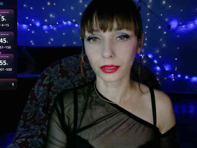 Lady-Caroline webcam