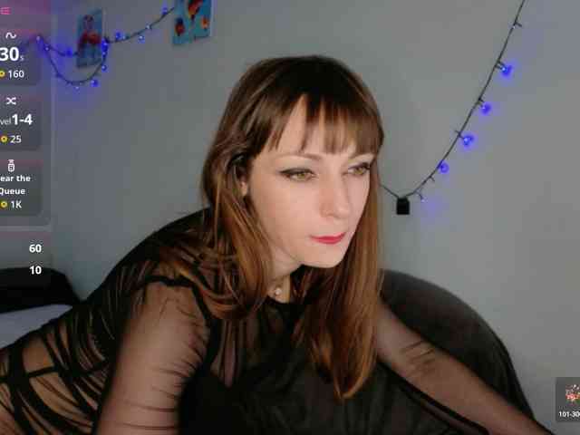 Lady-Caroline webcam