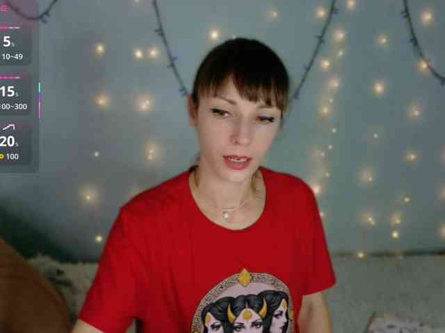 Lady-Caroline webcam