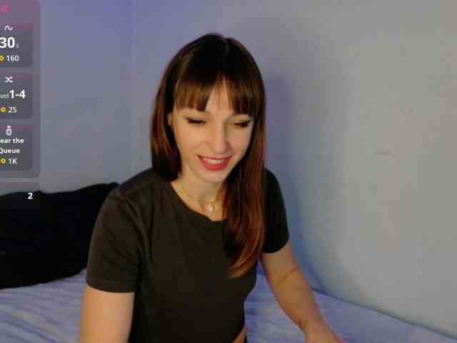 Lady-Caroline webcam