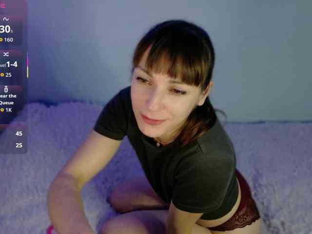 Lady-Caroline webcam