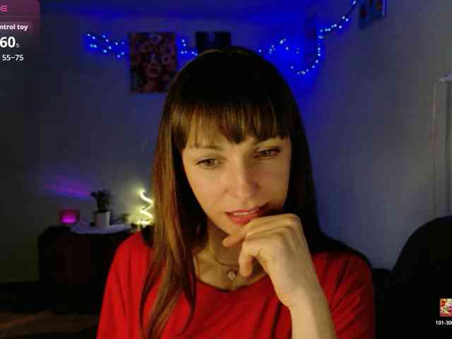 Lady-Caroline webcam