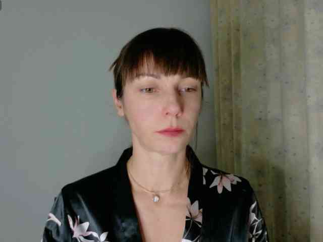 Lady-Caroline webcam