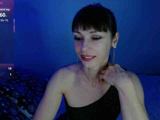 Lady-Caroline webcam