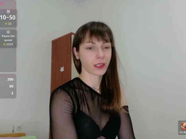 Lady-Caroline webcam