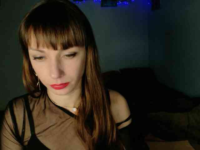 Lady-Caroline webcam