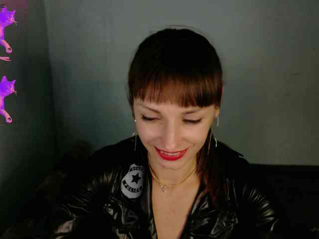 Lady-Caroline Lady-Caroline