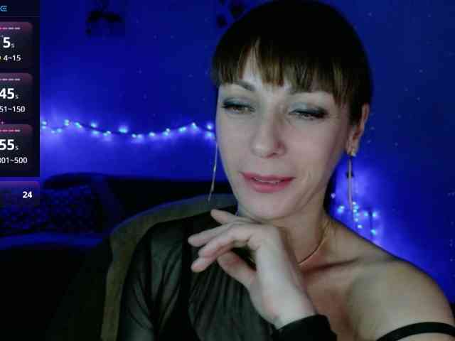 Lady-Caroline Lady-Caroline