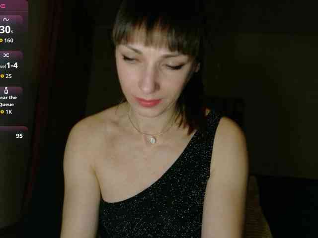 Lady-Caroline webcam