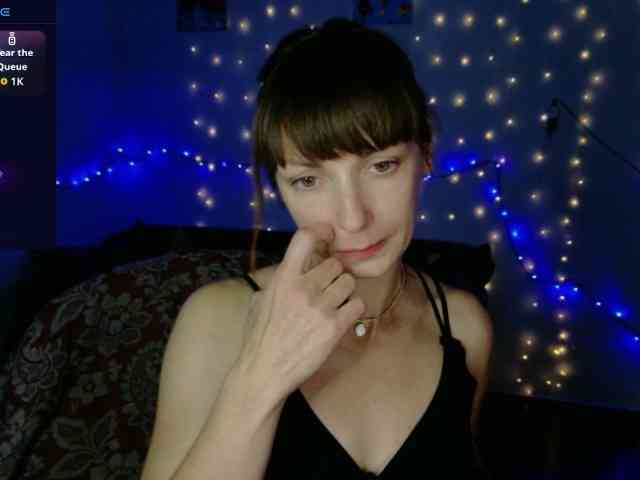 Lady-Caroline webcam
