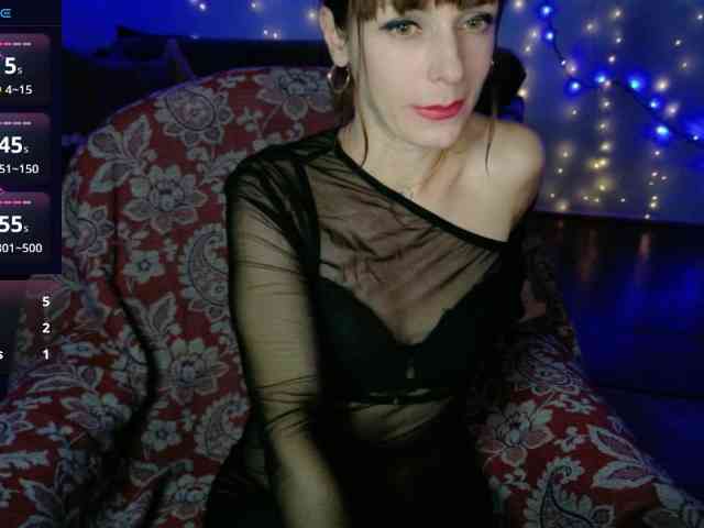 Lady-Caroline webcam
