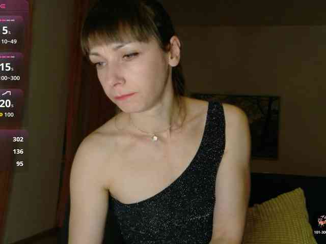 Lady-Caroline webcam