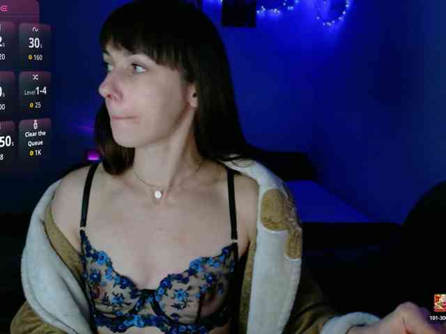 Lady-Caroline webcam