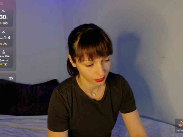 Lady-Caroline webcam