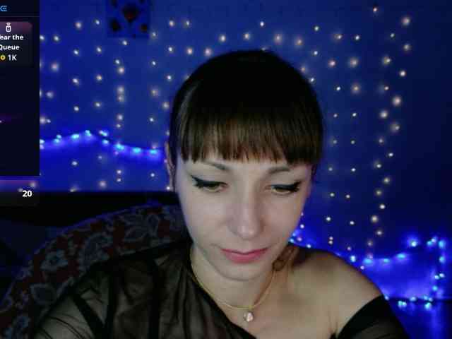 Lady-Caroline webcam